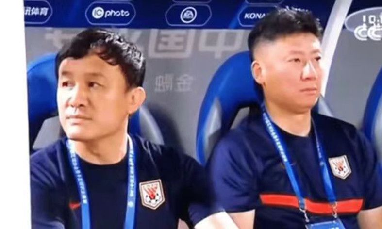 每一次凝视，都代表着一代代中国电影人矢志不渝地接力奋进。