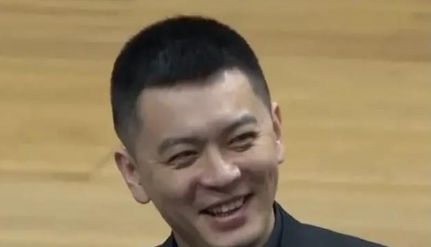 电影频道融媒体直播 | 2025国庆档电影片单发布会 2025-09-22 9月22日13:00,电影频道融媒体直播将为您带来“2025电影院见!