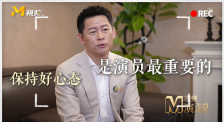 贺军翔在博文中开心的写道：“爸比的第二个前世情人！