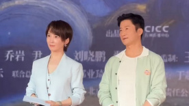 中国第一部电影是《定军山》，第一部彩色电影是《生死恨》。